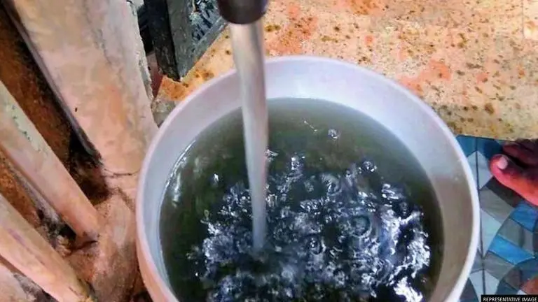 One dead, 10 sick after drinking contaminated water at labour quarters In Kolkata Kolkata
