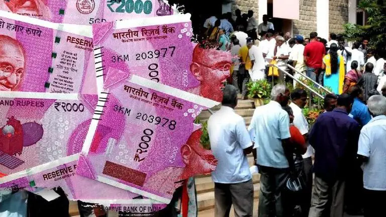 Rs 2,000 note withdrawal