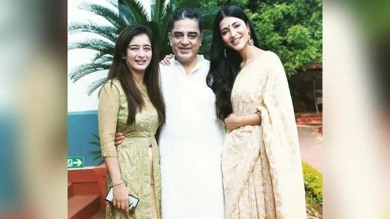 Shruti Haasan reveals learnings from father Kamal Haasan, shares favourite family pic Shruti Haasan