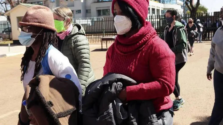 Zimbabwe president unapologetic about arrests of critics