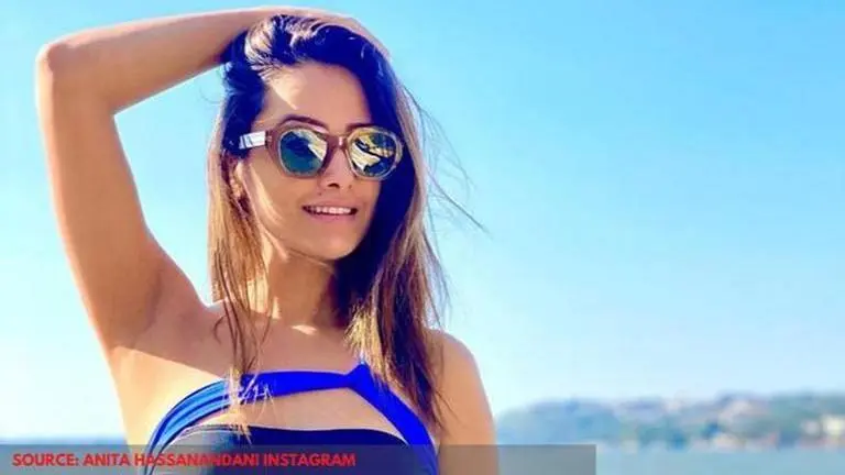 Take tips from Anita Hassanandani on how to accessorise casual attire Anita Hassanandani