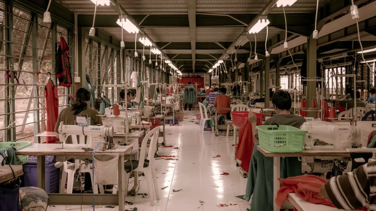 Factory growth down to 18-month low in December, know why A clothing factory