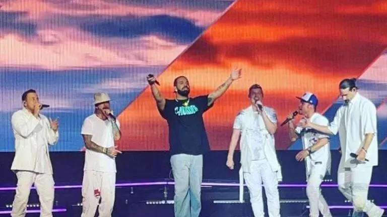 Drake surprises audience at Backstreet Boys concert in Toronto; sings 'I Want It That Way' drake