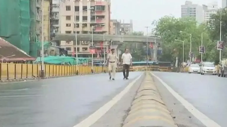 With pedestrian killings on rise, time to make way for those walking on roads: Experts road accident