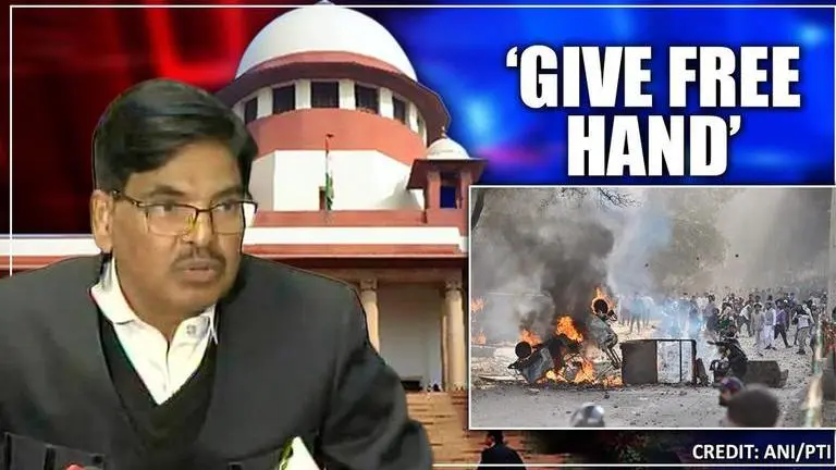 Bar Council Chairman Manan Mishra appeals court to give a 'free hand' to Delhi Police Manan Mishra