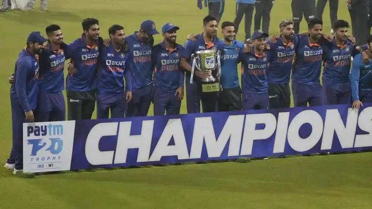 'A very versatile player': Ex-KKR star predicts big things for discarded young India star Hardik Pandya