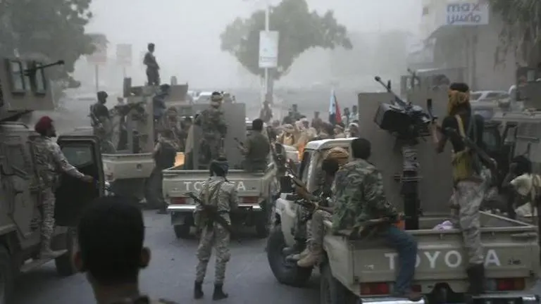 Yemen clashes between Saudi, UAE-backed fighters