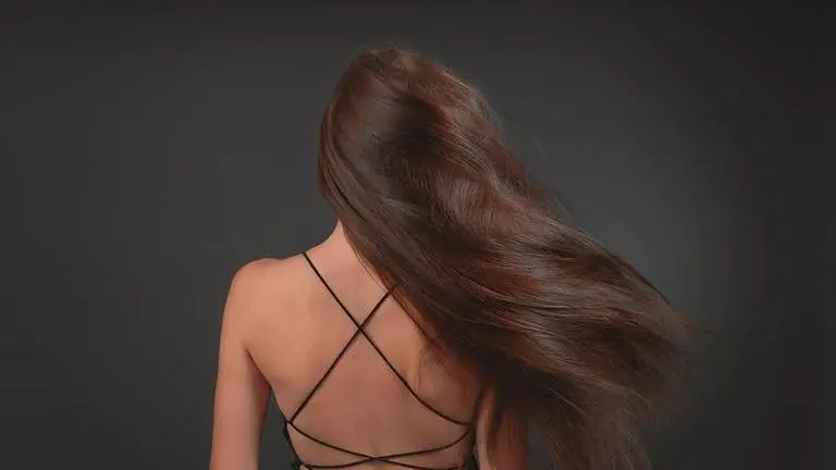 5 homemade tomato hair masks for longer, stronger hair Tomato