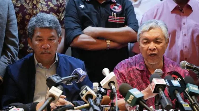 Malaysia's hung election crisis drags out as party dithers