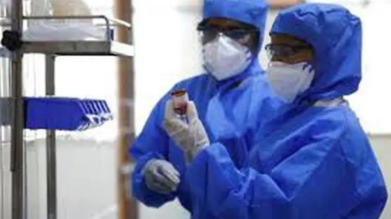 Punjab govt mulls action against pvt hospitals refusing to treat COVID-19 patients coronavirus