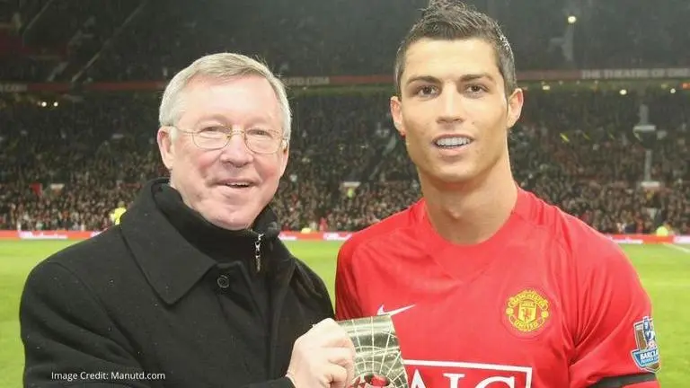 When Sir Alex Ferguson made call during half-time to seal Cristiano Ronaldo transfer Sir Alex Ferguson