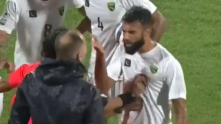 'I am a warrior, I will do it again': Stimac's fierce statement after red card vs Pakistan 'I am a warrior, I will do it again': Stimac's fierce statement after red card vs Pakistan