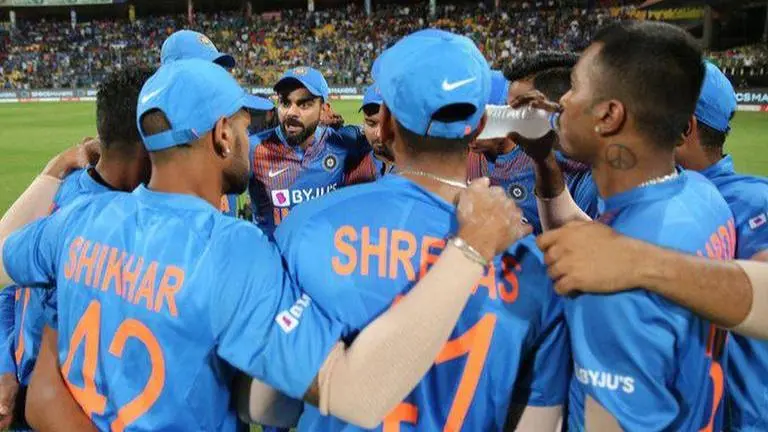 Hardik Pandya, Shikhar Dhawan & Bhuvi to return to India's ODI squad against South Africa Hardik Pandya