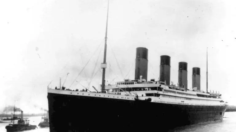 Today in History: April 15, Titanic sinks leaving over 1,500 people dead Titanic