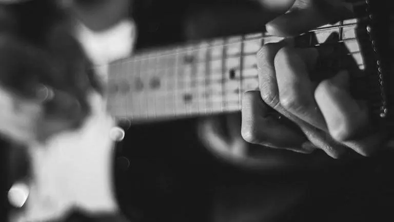 The sound of Magnolia: How a man from WB is crafting guitars with internet as his guide Guitars, PRS, Fender, Gibson