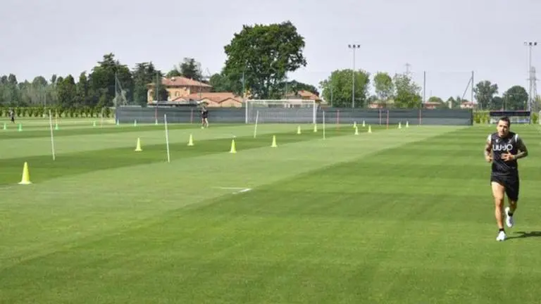 Soccer executive warns of 100 clubs going bankrupt