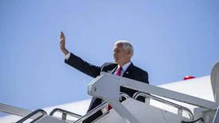 VP Pence ordered borders closed after CDC experts refused