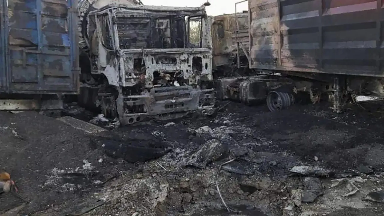 Satellite photos show damaged Russian navy corvette after Ukrainian missile attack Russia