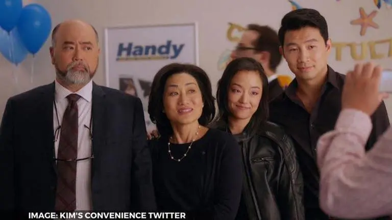 If you loved 'Kim's Convenience', here're 5 more shows/movies by the cast you can watch Kim's Convenience