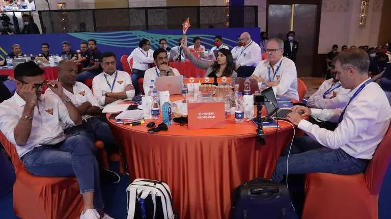 IPL 2023, IPL 2023 Auctions, IPL Auctions, Sam Curran, Ben Stokes, ipl auction list, reece topley, mayank agarwal, kane williamson, ipl auction