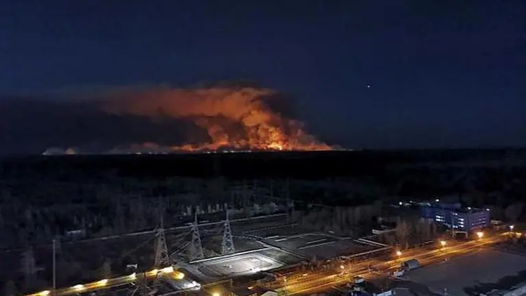 Wildfires leave trail of destruction in Ukraine