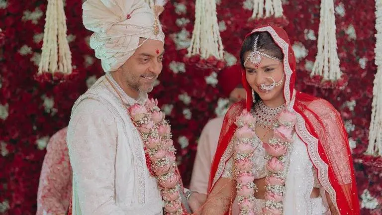 Dalljiet Kaur marries Nikhil Patel in traditional ceremony, shares photos Dalljiet Kaur