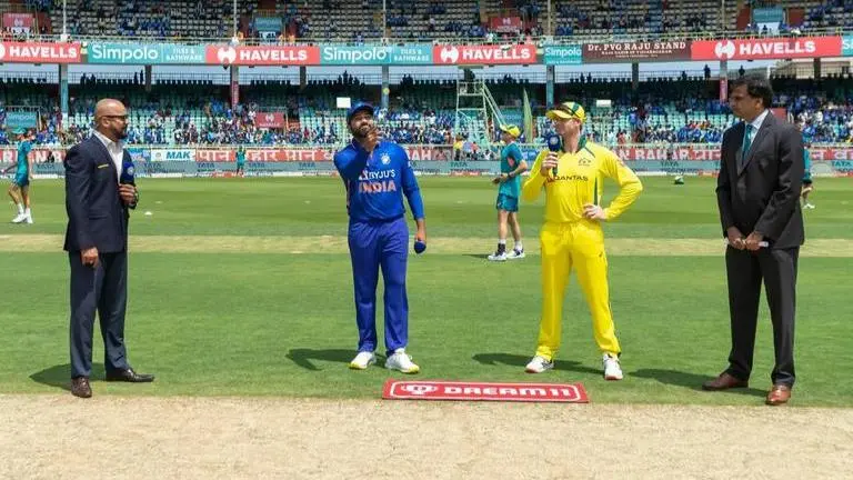 Gavaskar provides astonishing take on India's 'advantage' in World Cup opener vs Australia Sunil Gavaskar, Team India, World Cup