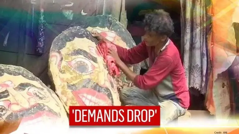 Local artisans in Odisha suffer losses as demands for Ravana effigy drops amid COVID-19 COVID