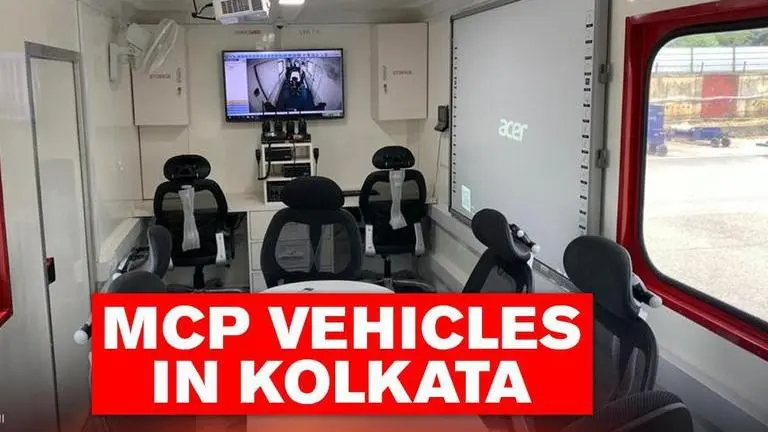 Mobile Control Post (MCP) vehicle reaches Kolkata airport after Kozhikode plane mishap MCP vehicle now in Kolkata