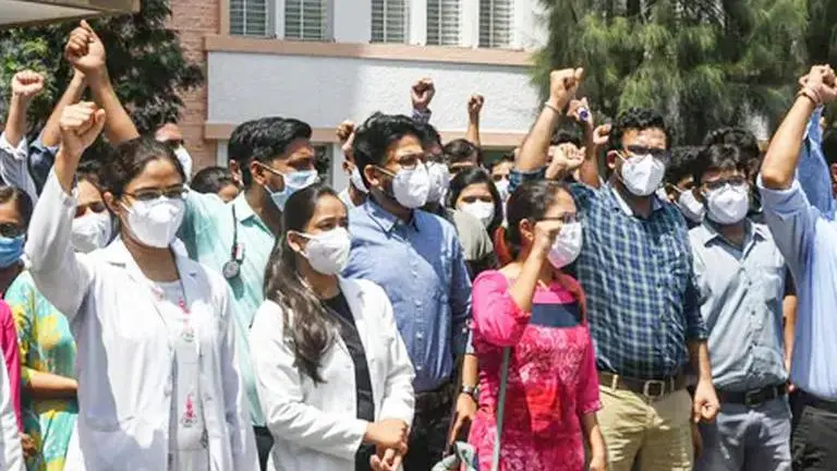 NEET PG counseling stir: JNMMC Raipur resident doctors boycott emergency, OPD services NEET PG 2021