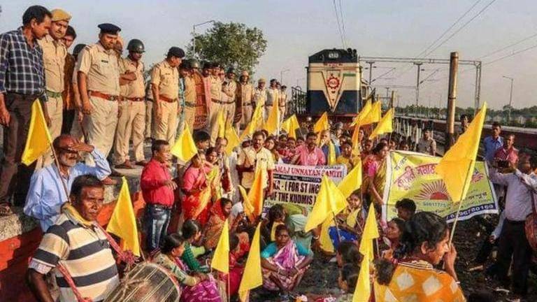 Kurmis withdrew rail blockades on fifth day of stir demanding st status in west bengal