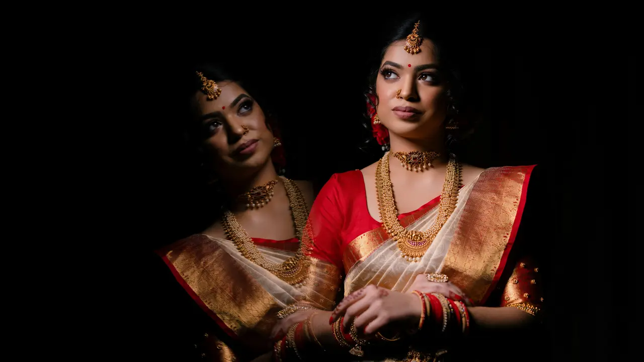 Is Your Banarasi Saree Authentic? How To Spot An Original From A Fake Is you Banarasi saree authentic?