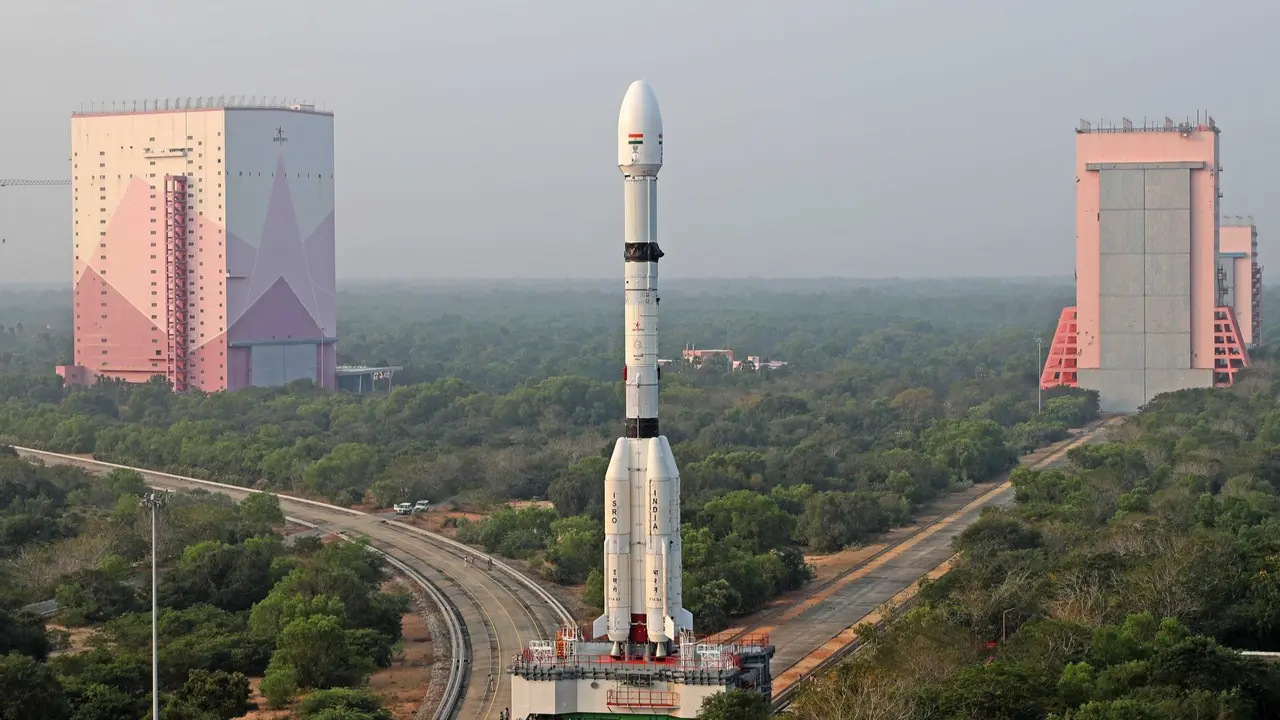 ISRO Gears Up for Milestone 100th Mission With GSLV-F15 / NVS-02 — Another Global Feat GSLV F14 Spacecraft