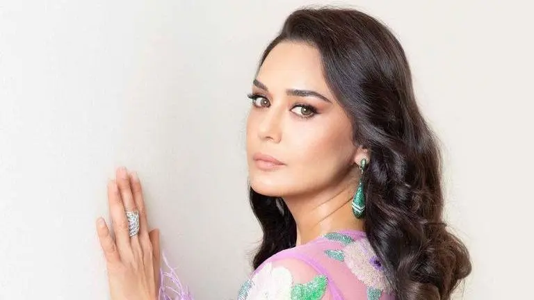 Preity Zinta celebrates Thanksgiving amid snow with husband Gene Goodenough; shares post Preity zinta