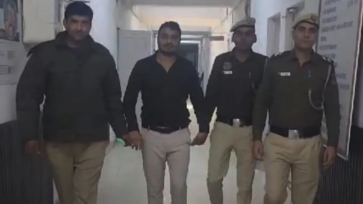 Ayan Malik, MBA graduate turned scamster lands in cops’ net for providing fake appointment letter to job aspirant in airline firm