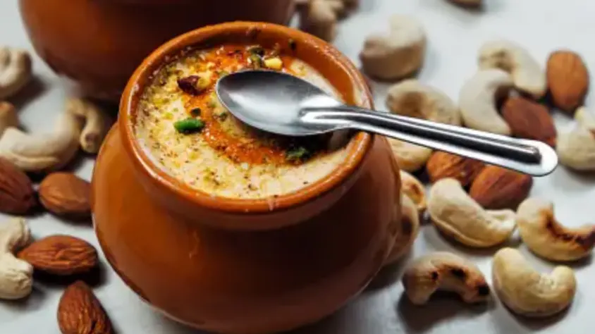 Making Of Traditional Matka Kulfi Will Tempt Your Taste Buds, Watch Viral Video Matka Kulfi