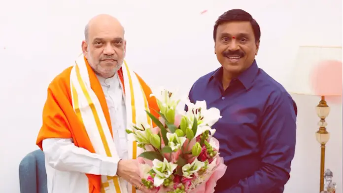 Gali Janardhana Reddy Likely to Rejoin BJP in Karnataka Ahead of Lok ...