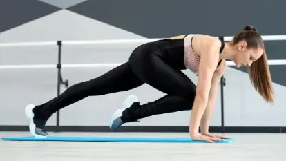 Mountain Climbers Are Ideal For Toned Abs - How To Do Them And Their Benefits Mountain climbers