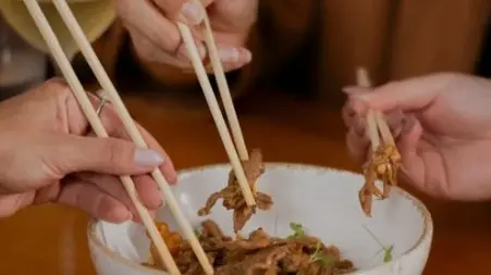 What Is Sustainable Eating, How To Incorporate It In Your Daily Life? A representative image of sustainable eating