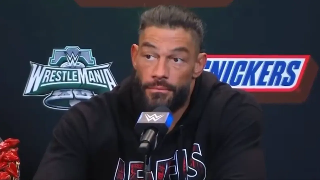 Roman Reigns kicks out journalist for insulting him