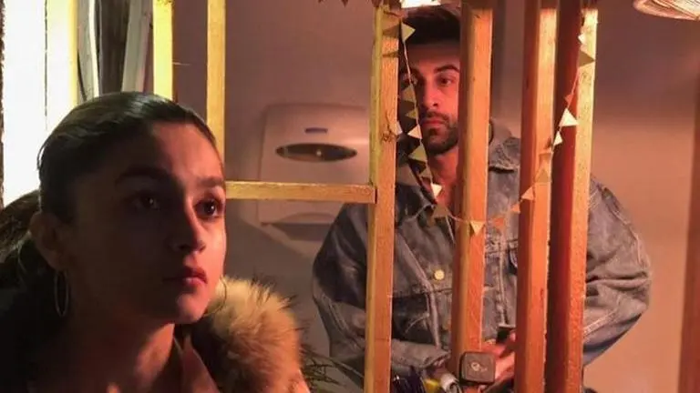 Alia Bhatt, Ranbir Kapoor's BTS moments that will make you impatient for 'Brahmastra' Alia Bhatt