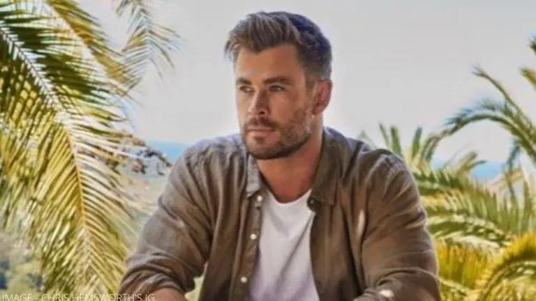 Chris Hemsworth's huge biceps has brother Luke making fun of his leg muscles chris hemsworth