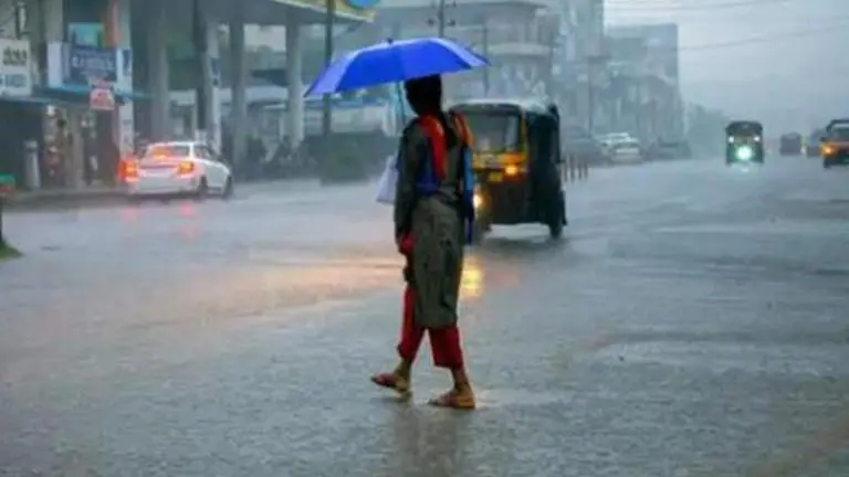 IMD predicts heavy to very heavy rain in Konkan, central Maha