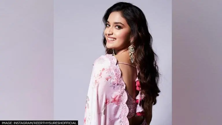 Keerthy Suresh pens emotional note reminiscing her 'vulnerable journey'; thanks SVP's team Keerthy Suresh