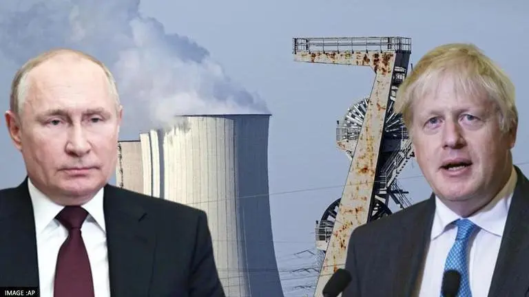 UK MoD warns fuel suppliers 'contracts would be cut' if found shipping oil from Russia UK