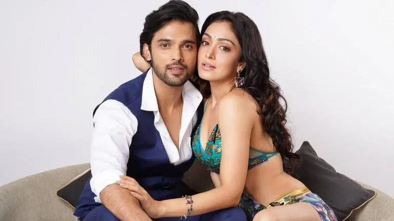 Parth Samthaan shares lovable pic with Khushali Kumar, fans speculate if two are dating