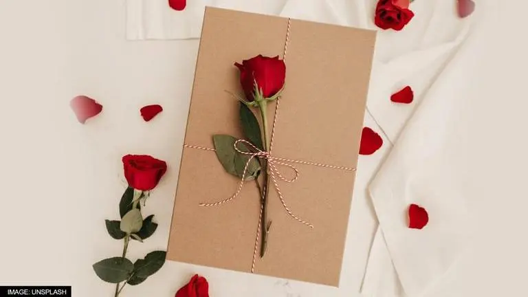 Happy Valentine's Day 2022: Images, Wishes, GIFs, Picture, WhatsApp Status, Video Download Valentine's Day 2022