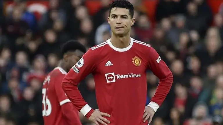 Cristiano Ronaldo's luxury car meets with accident in Spain, crashes at entrance of house Cristiano Ronaldo supercar crashes
