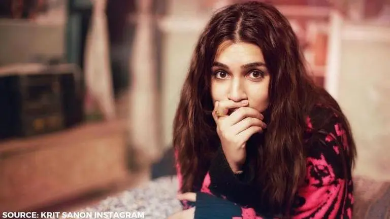 Kriti Sanon watches her 2017 film Raabta "after ages" as she quarantines herself kriti sanon