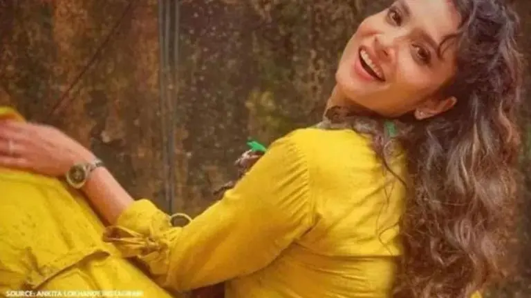 Ankita Lokhande’s day out on the beach with her mother is full of fun and frolic Ankita Lokhande